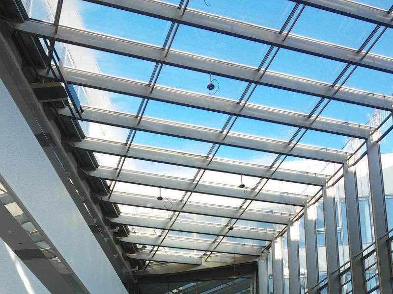 Réalisation peinture chantier hall - MISE EN PLACE ECHAFAUDAGE