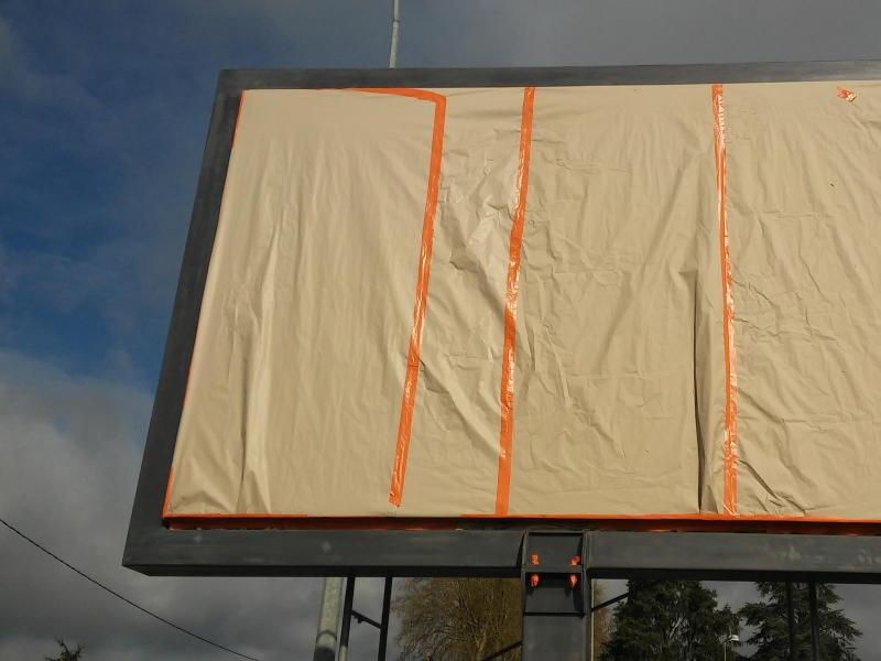 Relaquage panneau publicitaire  - PENDANT