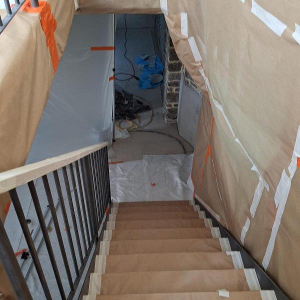 Création d’une enceinte confinée ventilée