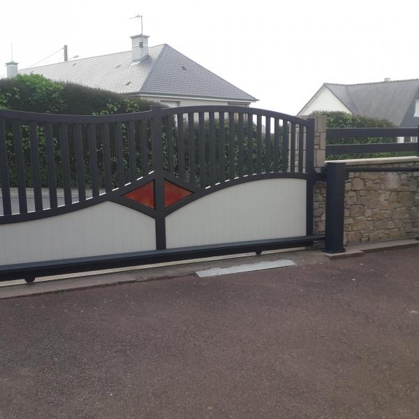 Réalisation peinture portail clôture Cherbourg - APRES