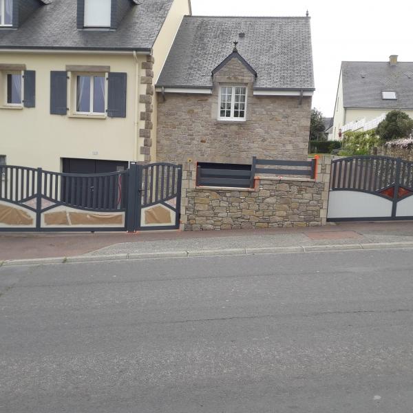 Réalisation peinture portail clôture Cherbourg - AVANT