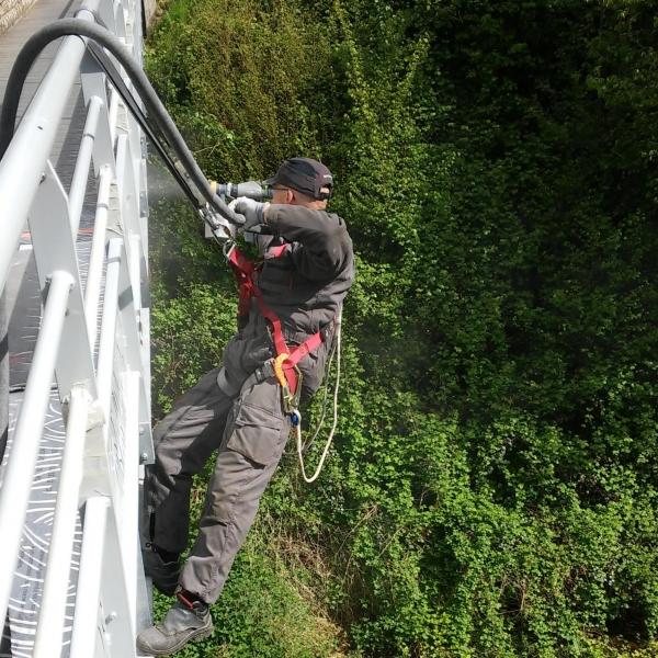 Rénovation peinture pont métallique - INTERVENTION EN HAUTEUR