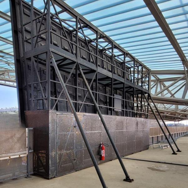 Structure métallique corrodée